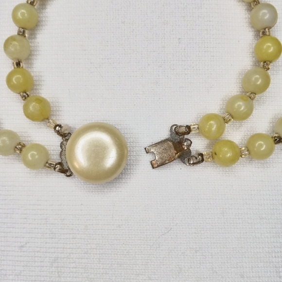 Vtg Double Strand Bead Necklace - Picture 4 of 5